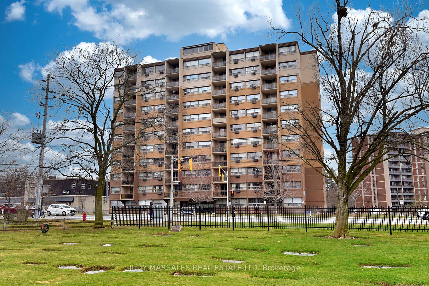 1 Bedroom Condo at 1950 Main,  Hamilton For sale