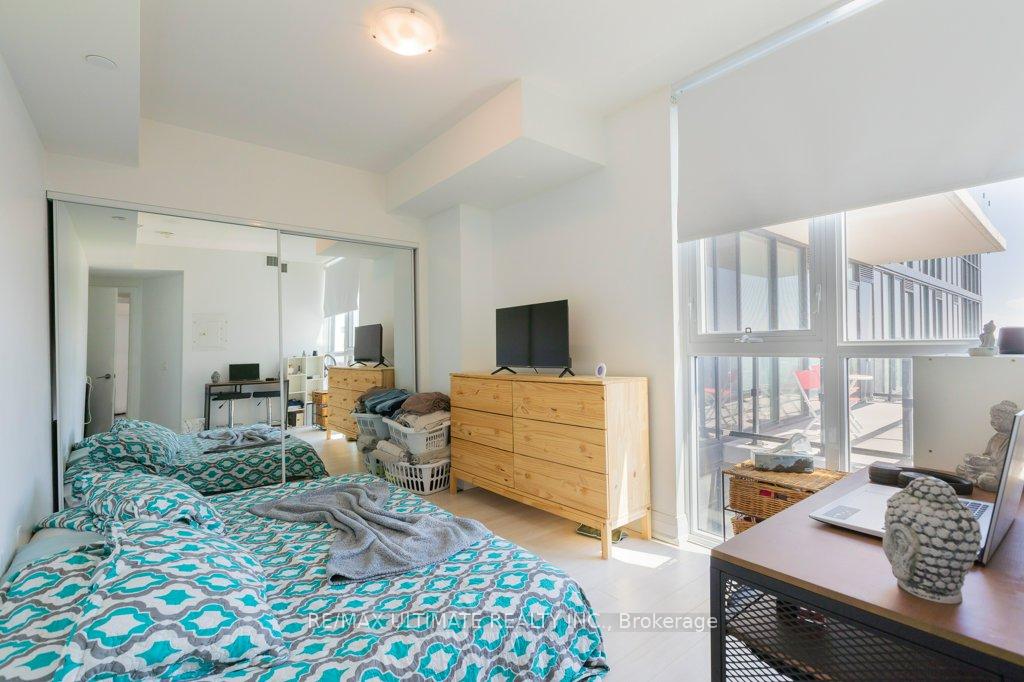 2 Bedrooms Condo at 1461 Lawrence, Toronto For sale