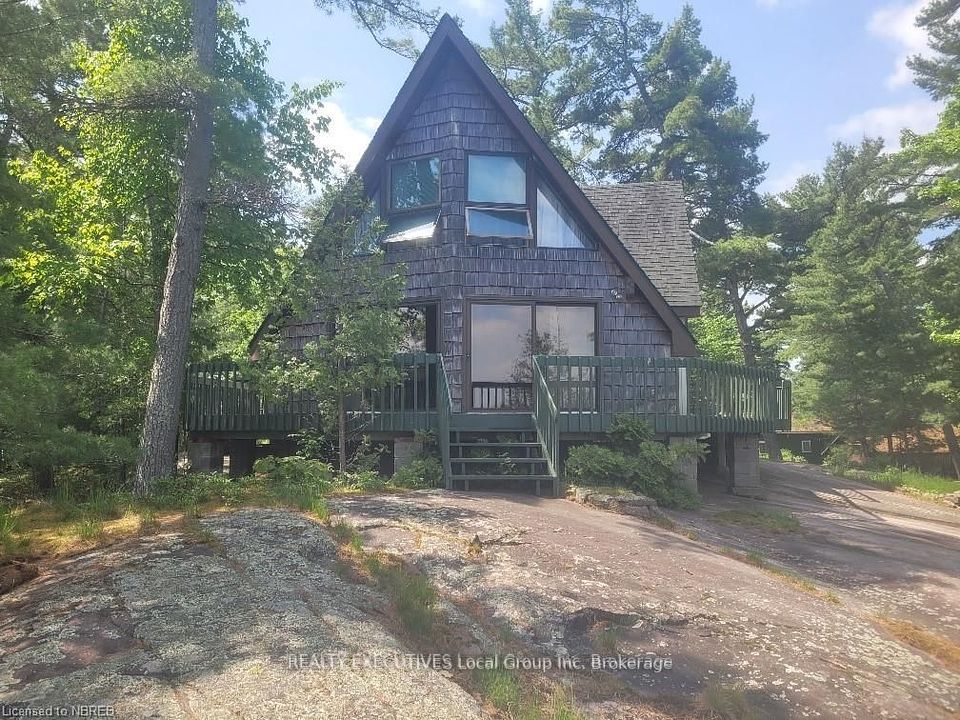 1 RICHARDSON ISLAND