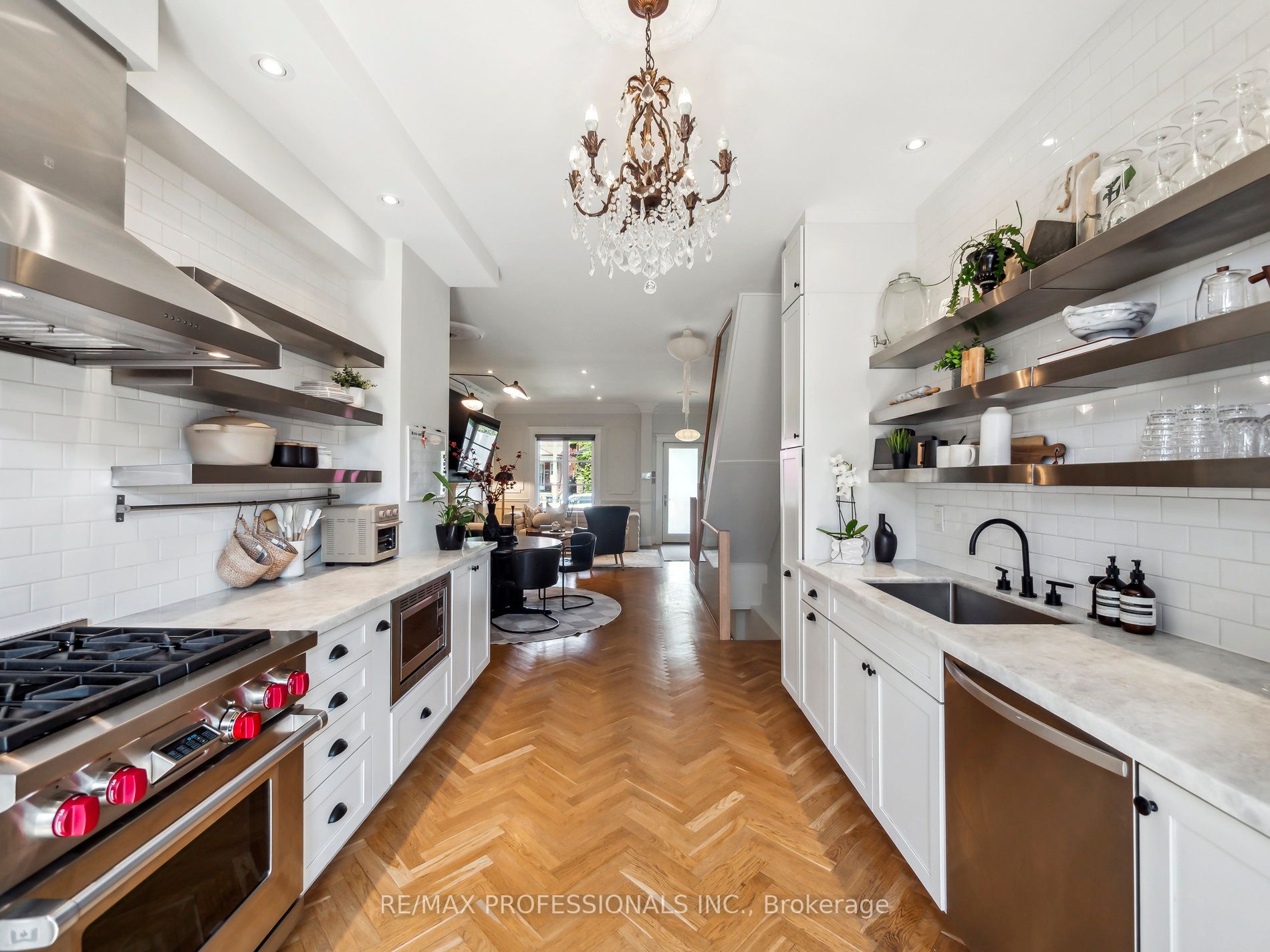 137 Galley Avenue