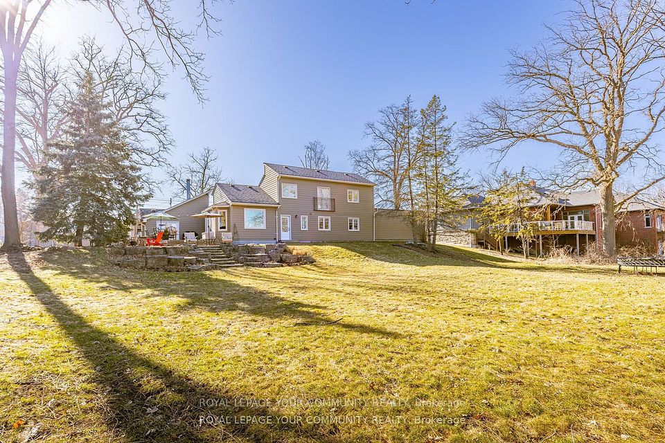 7 Buttonville