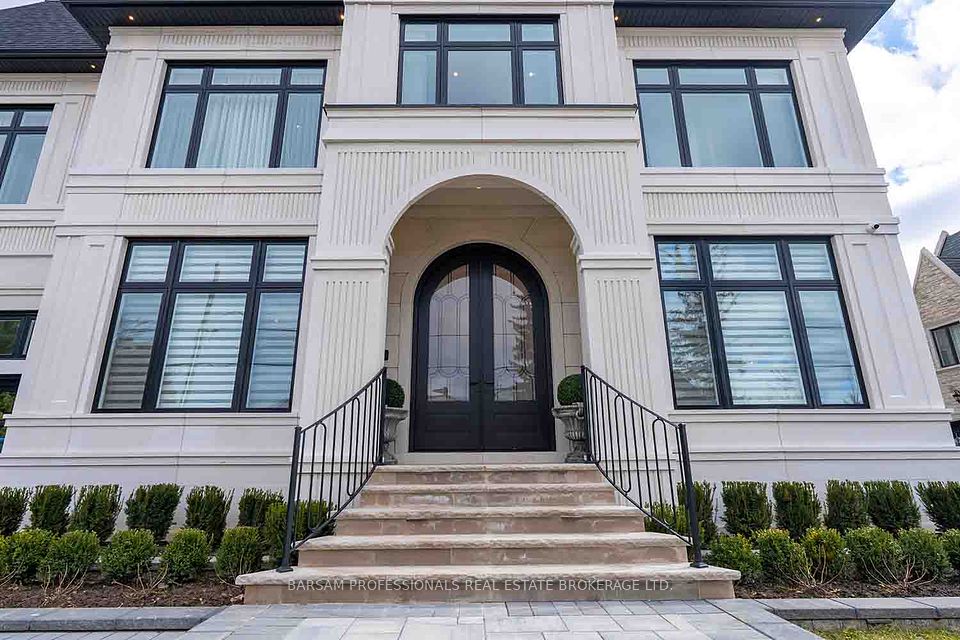 41 EDGAR Avenue ; MLS ID: N12133557
