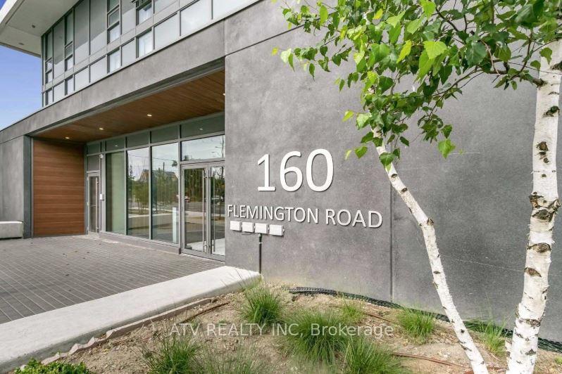 2 Bedrooms Condo at 160 Flemington, Toronto For sale