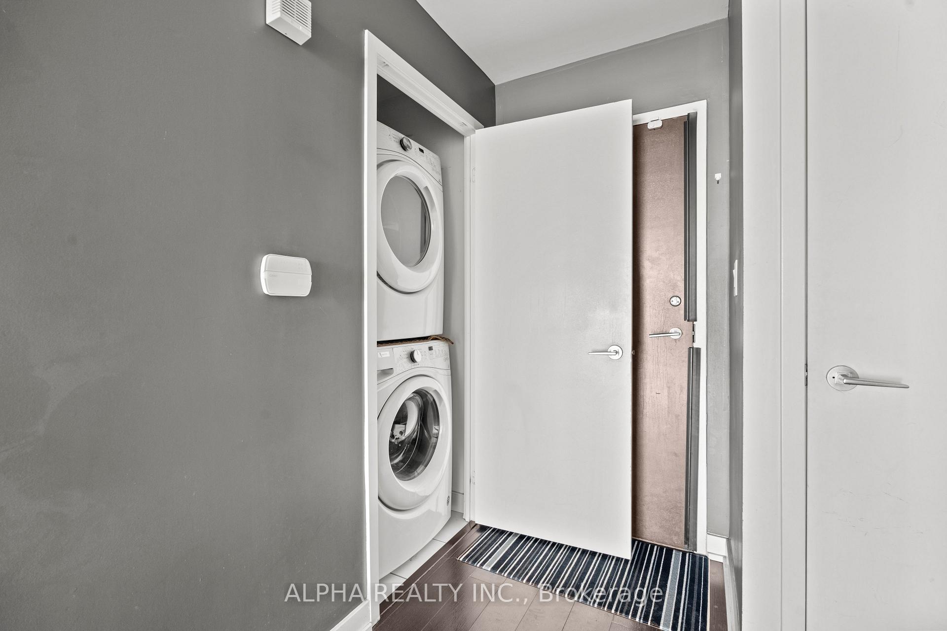 3 Bedrooms Condo at 151 Dan Leckie,  Toronto For sale