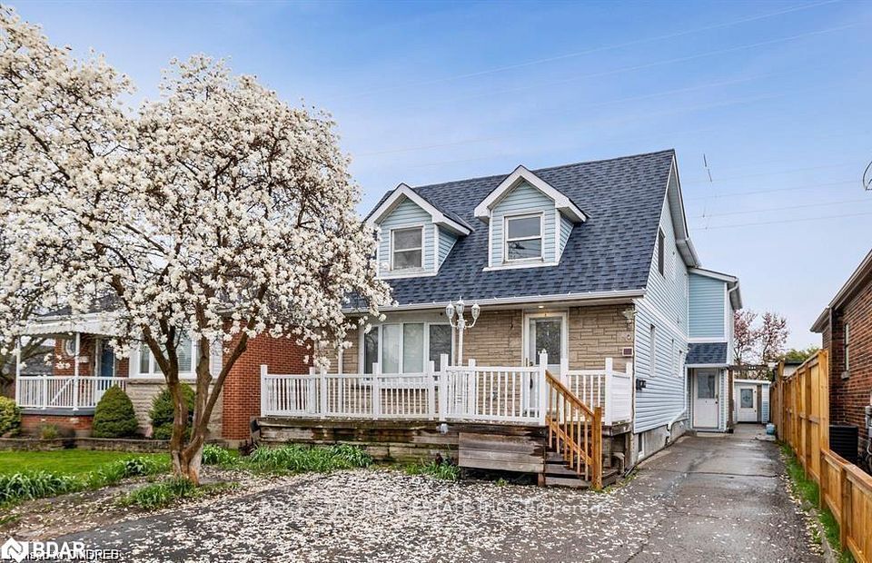 131 BELL Avenue