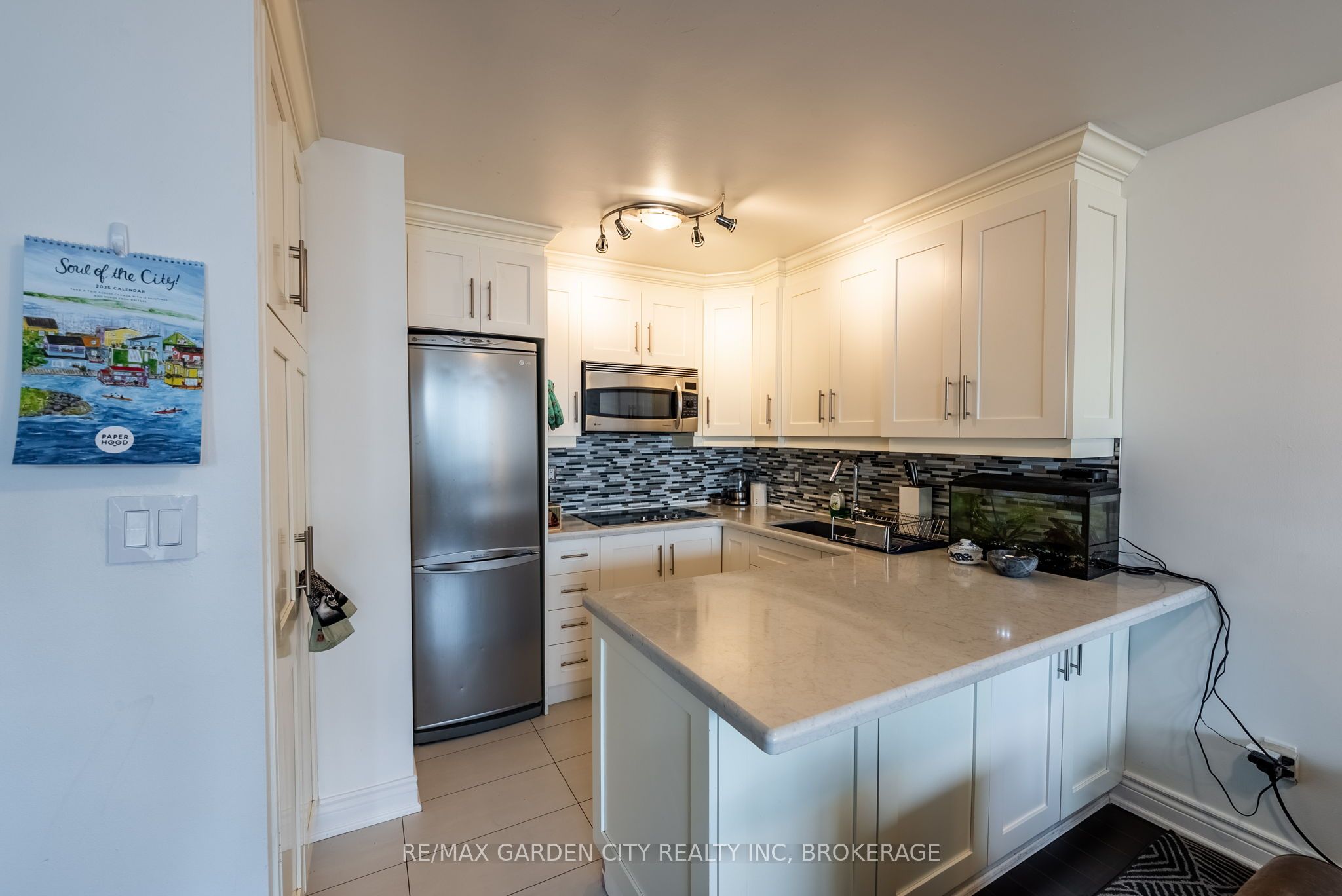 40 Homewood Avenue, #1903
