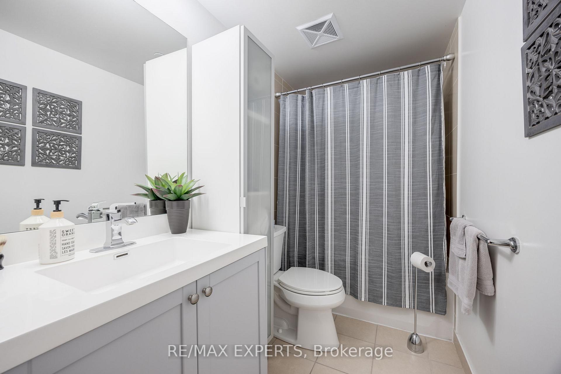 2 Bedrooms Condo at 830 Lawrence, Toronto For sale
