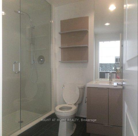 1 Bedroom Condo at 80 MARINE PARADE, Toronto For sale