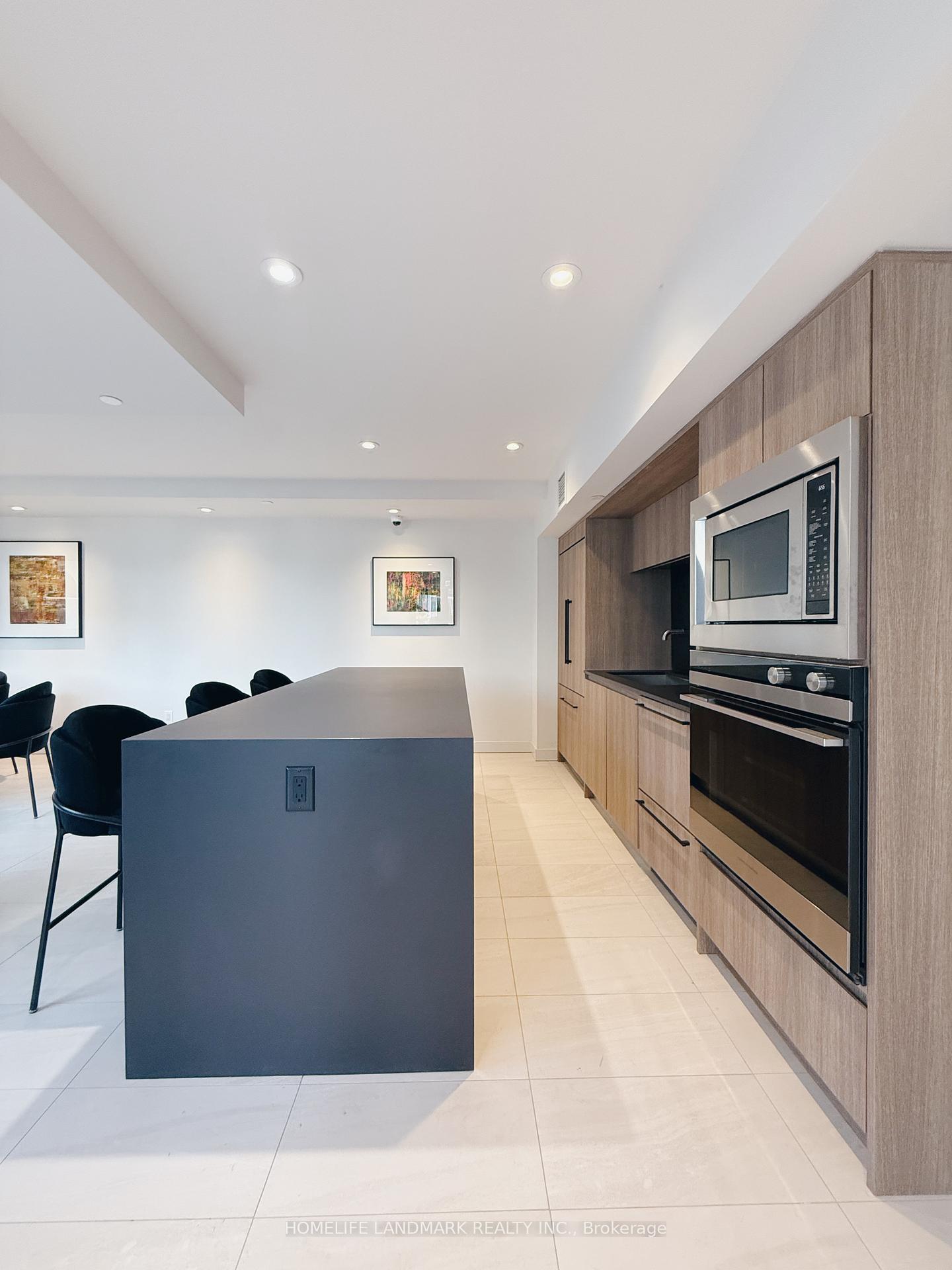 1 Bedroom Condo at 81 Wellesley, Toronto For sale