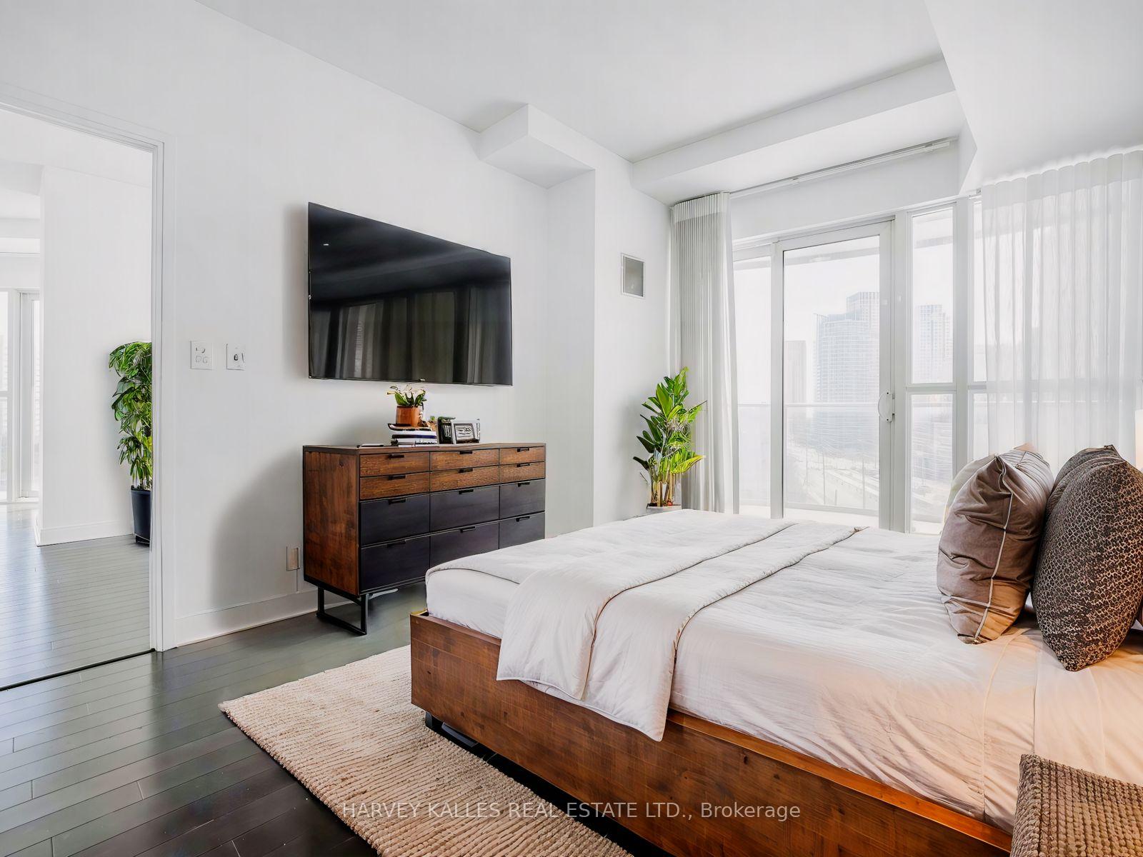 60 Absolute Avenue 602