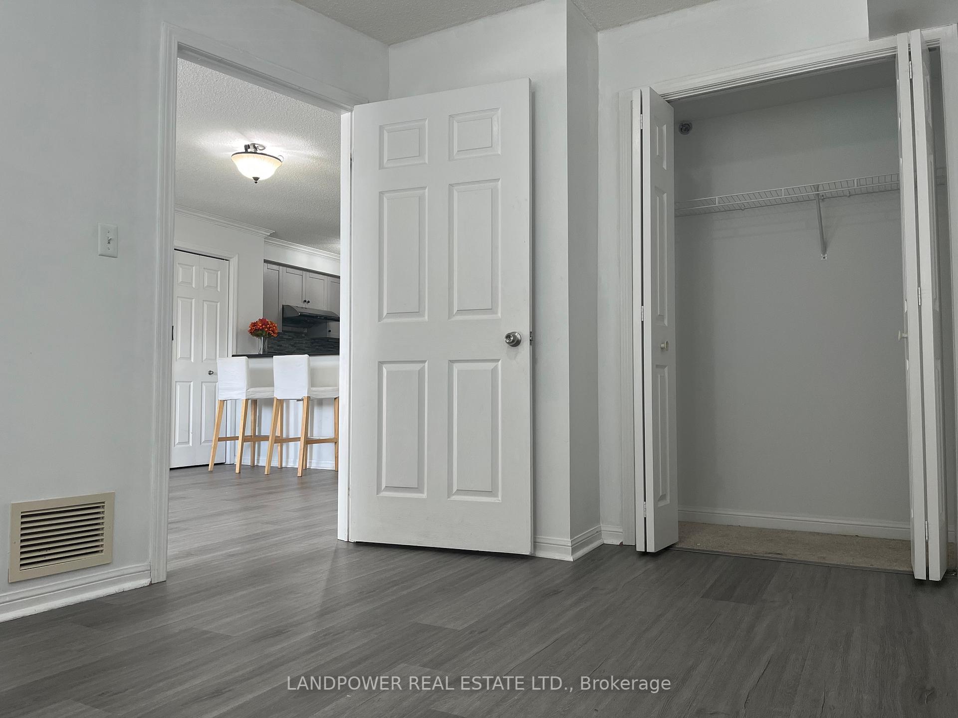 3 Bedrooms Condo at 5235 Finch, Toronto For sale