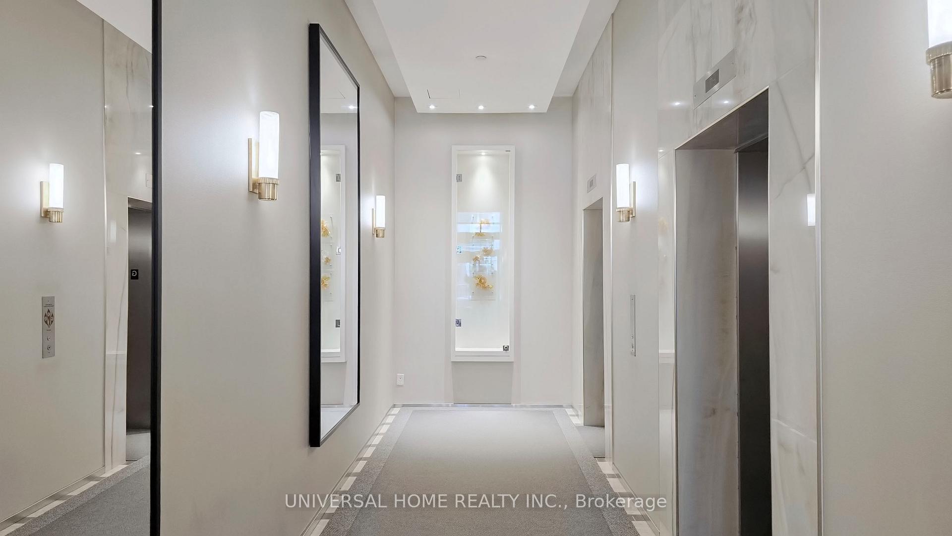 3 Bedrooms Condo at 2191 Yonge,  Toronto For sale