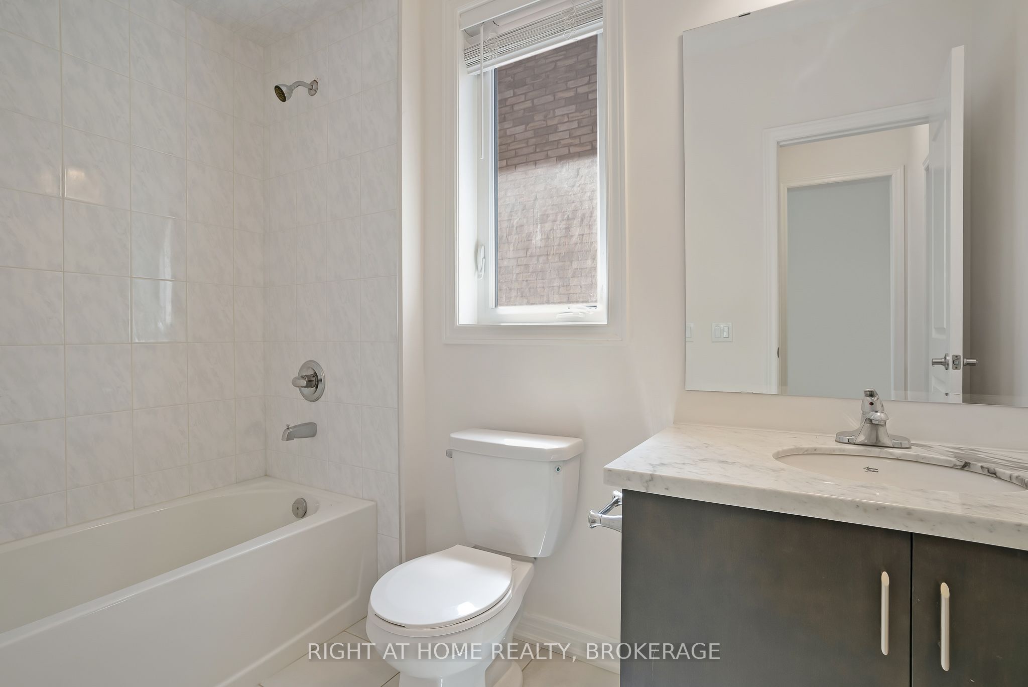 19 Robarts Drive