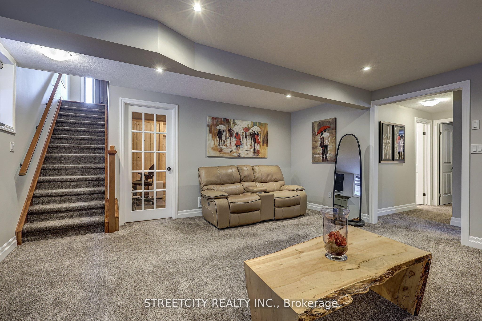 32 Acorn Trail, St. Thomas, ON N5R 0H5