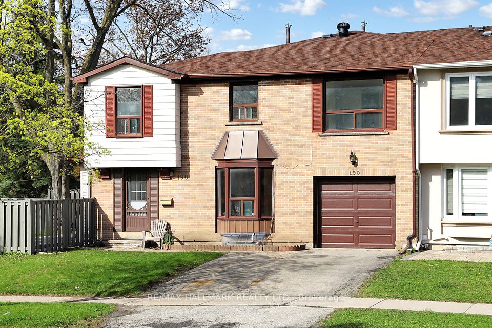 190 SPRINGHEAD Gardens, Richmond Hill, ON L4C 5C8