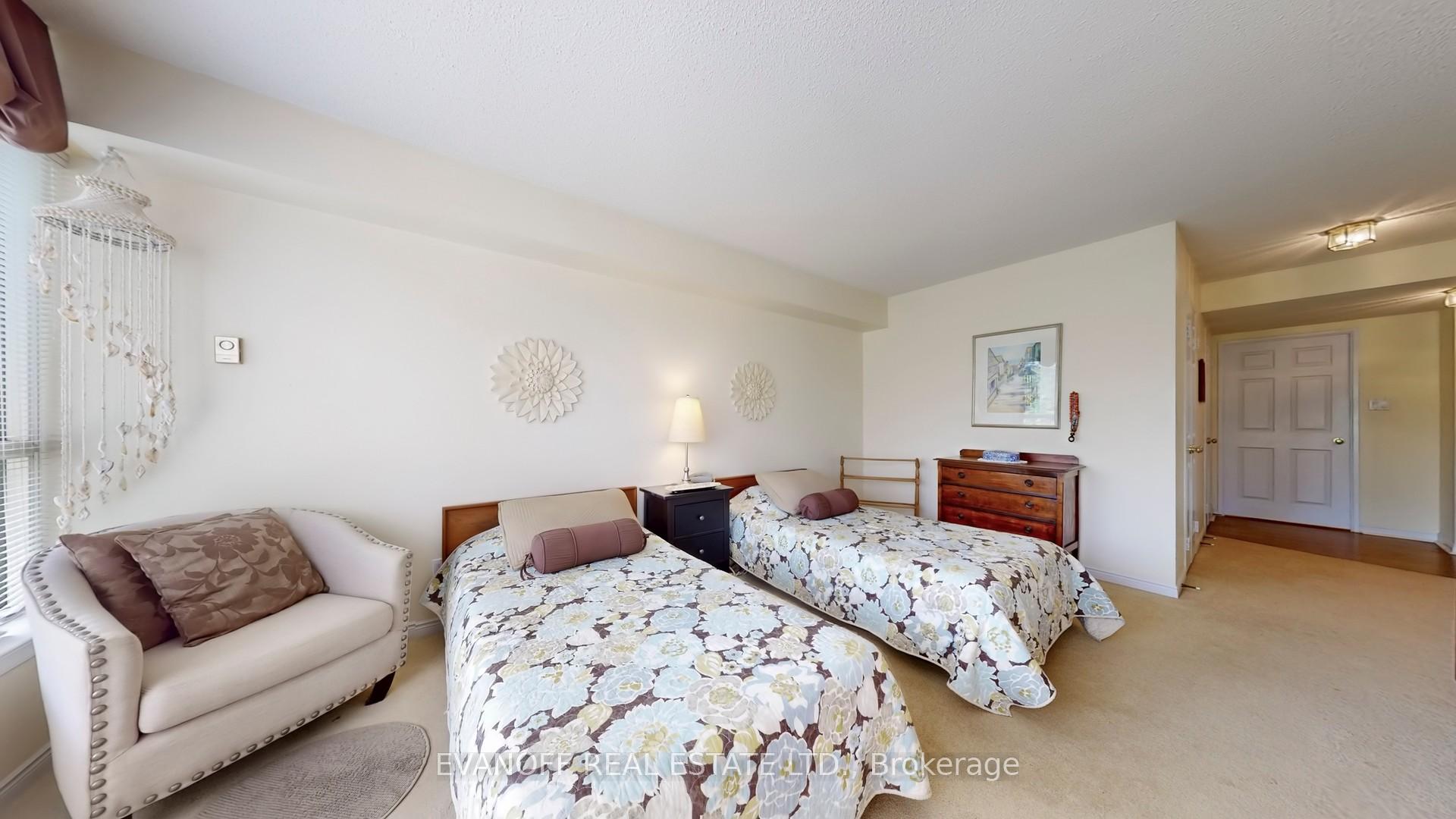 3 Bedrooms Condo at 10 Guildwood, Toronto For sale