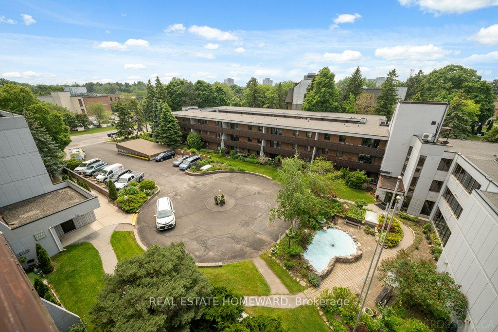 2 Bedrooms Co-op at 50 Old Kingston, Toronto For sale