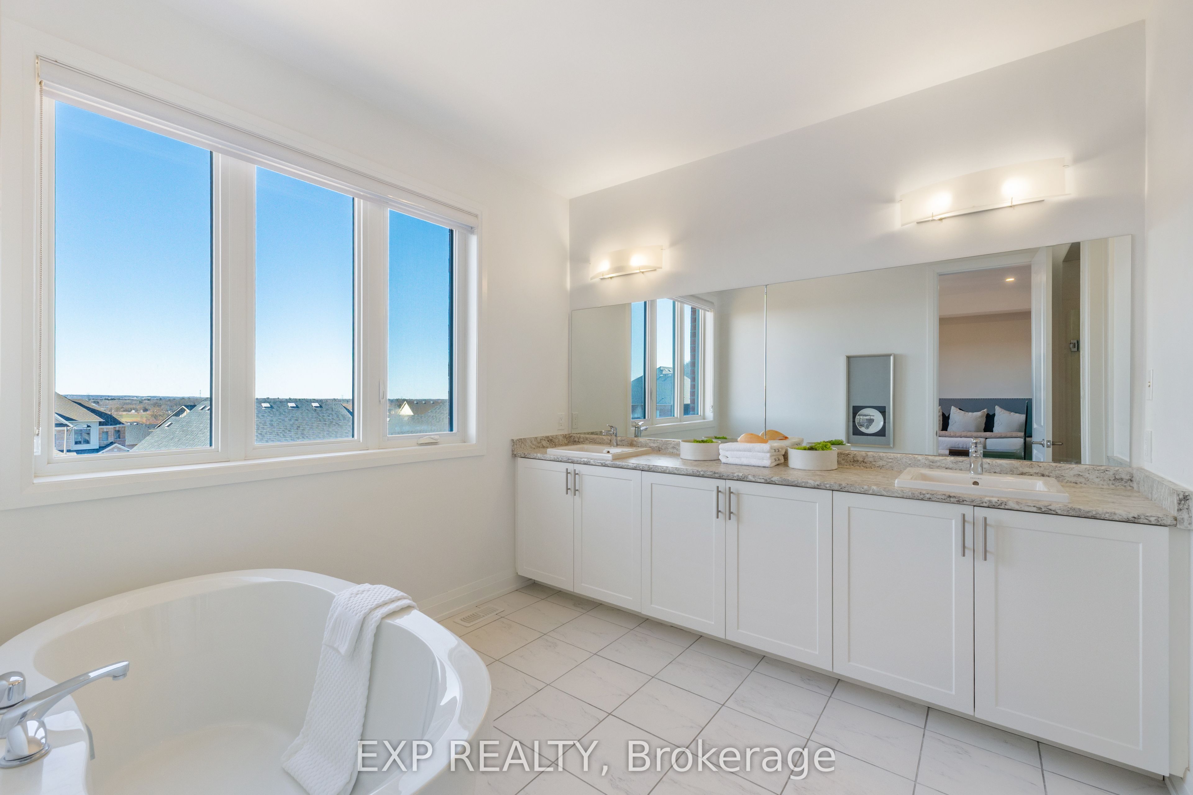 61 Frank Kelly Drive