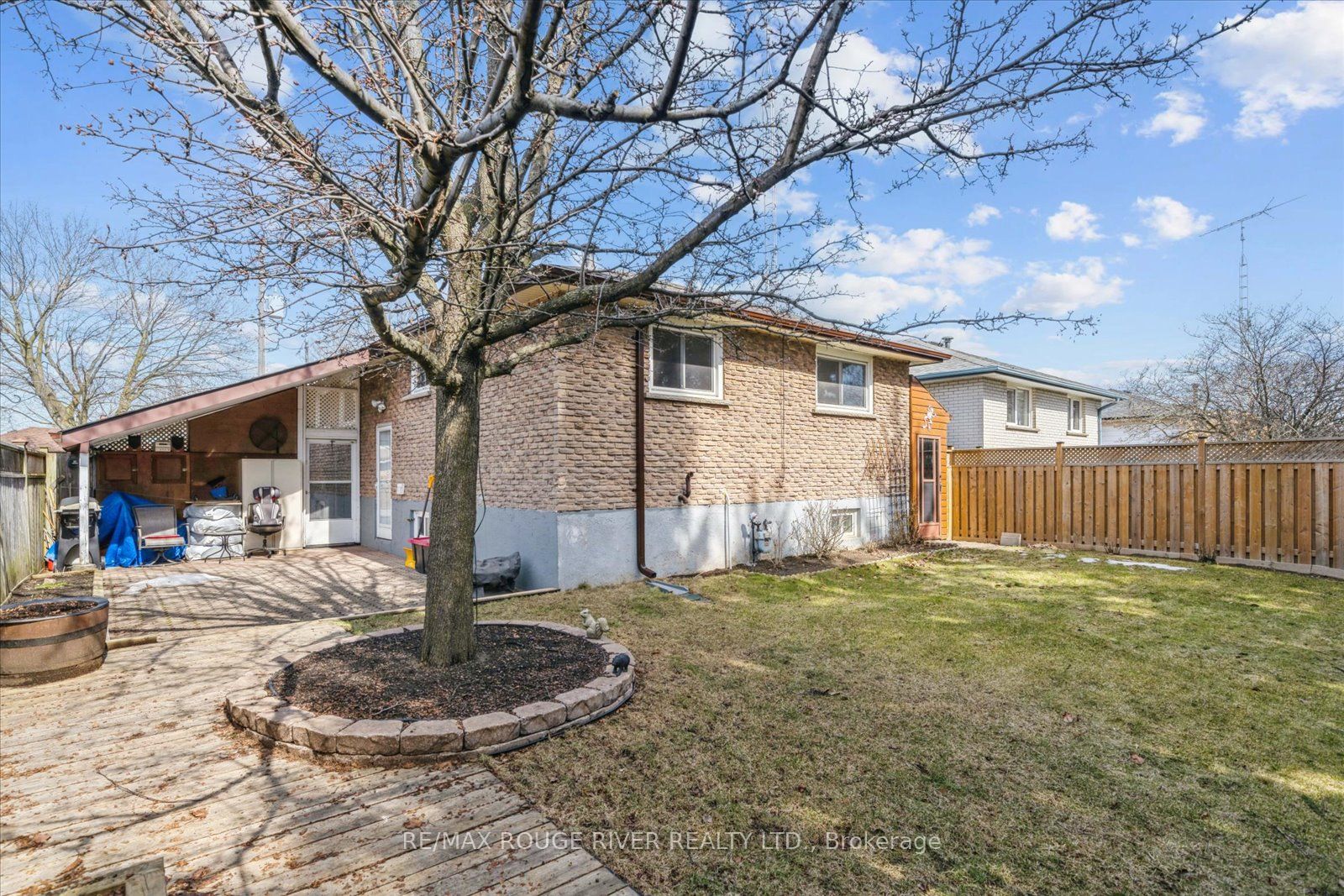 270 Labrador Drive
