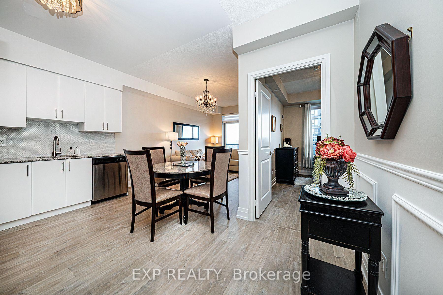2 Bedrooms Condo at 3600 Highway 7, Vaughan For sale