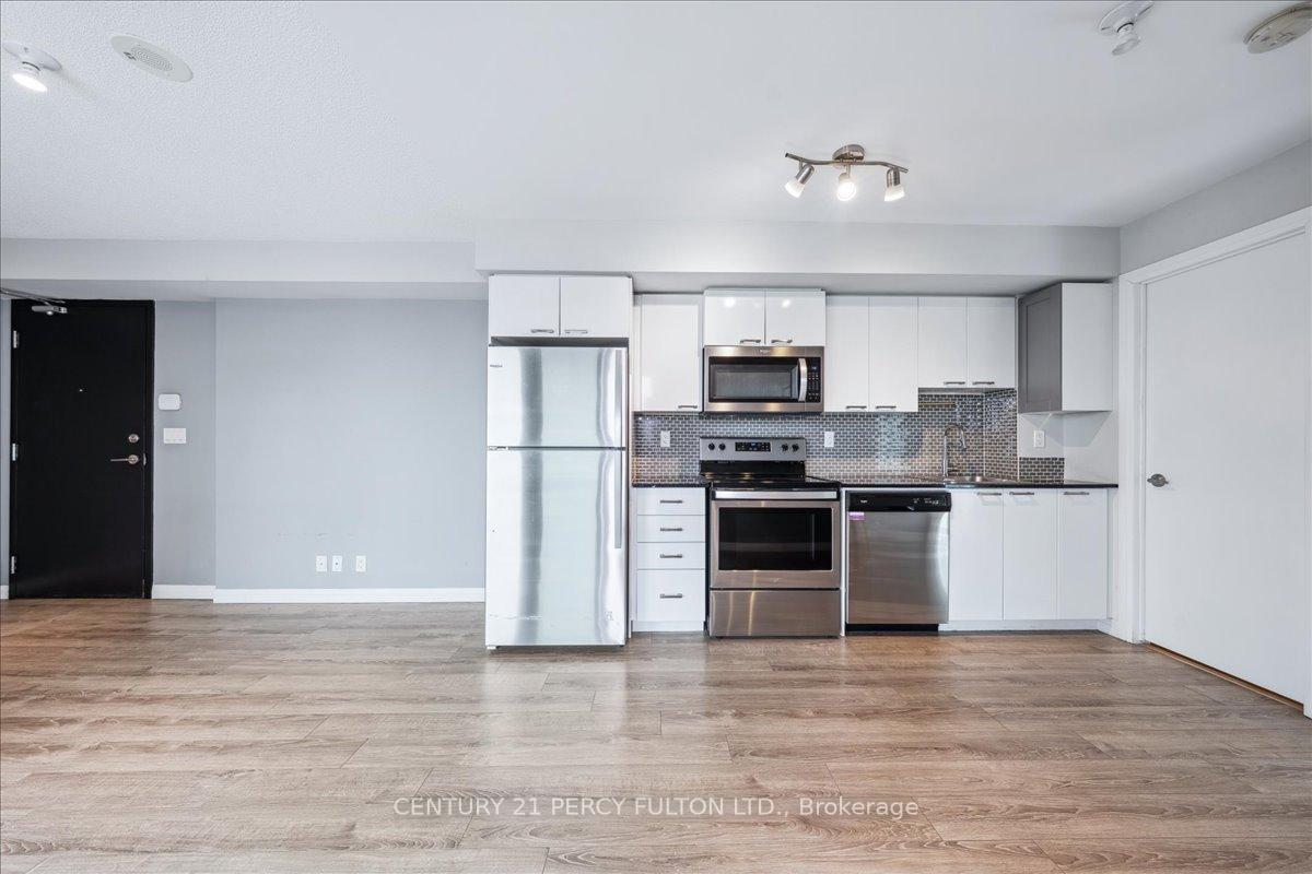 1 Bedroom Condo at 2150 Lawrence, Toronto For sale