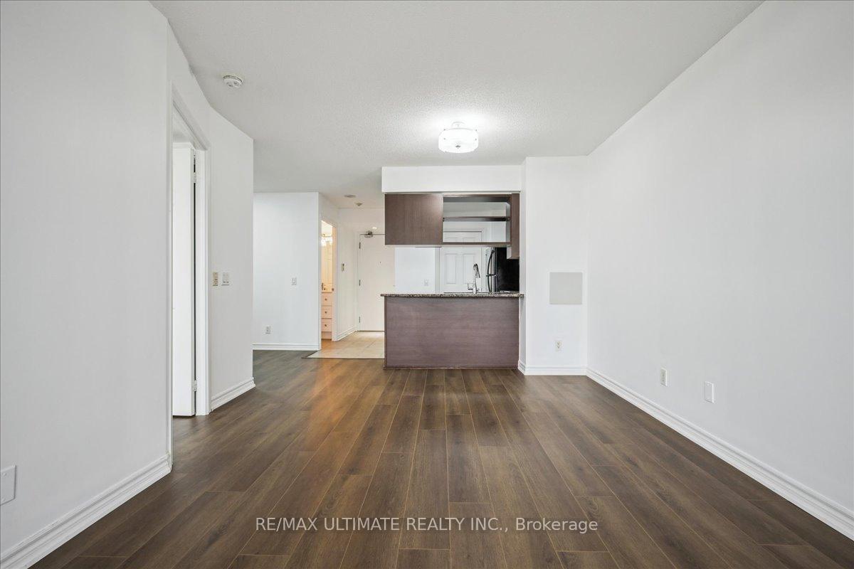 1 Bedroom Condo at 2365 Central Park, Oakville For sale