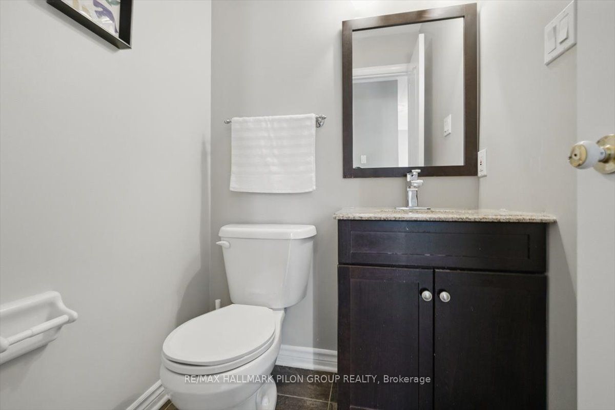 10 Maybrook Place