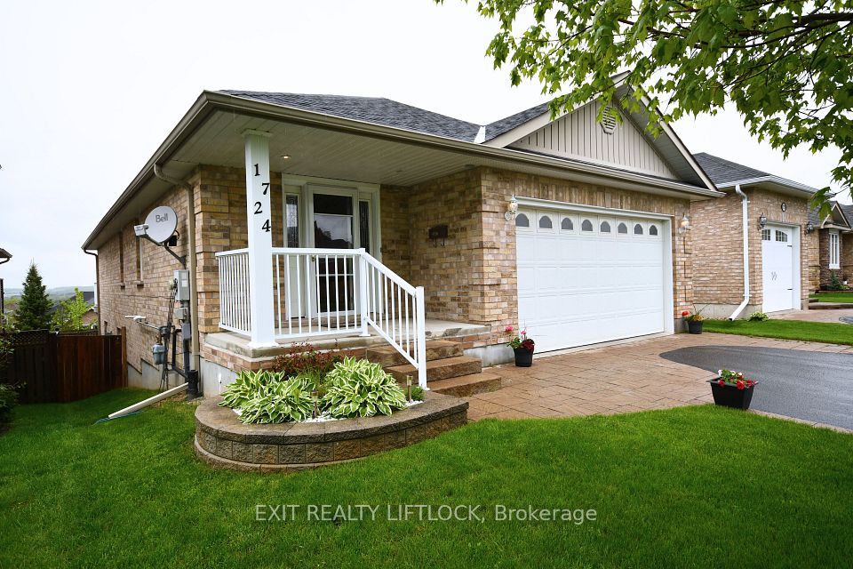 1724 Glenforest