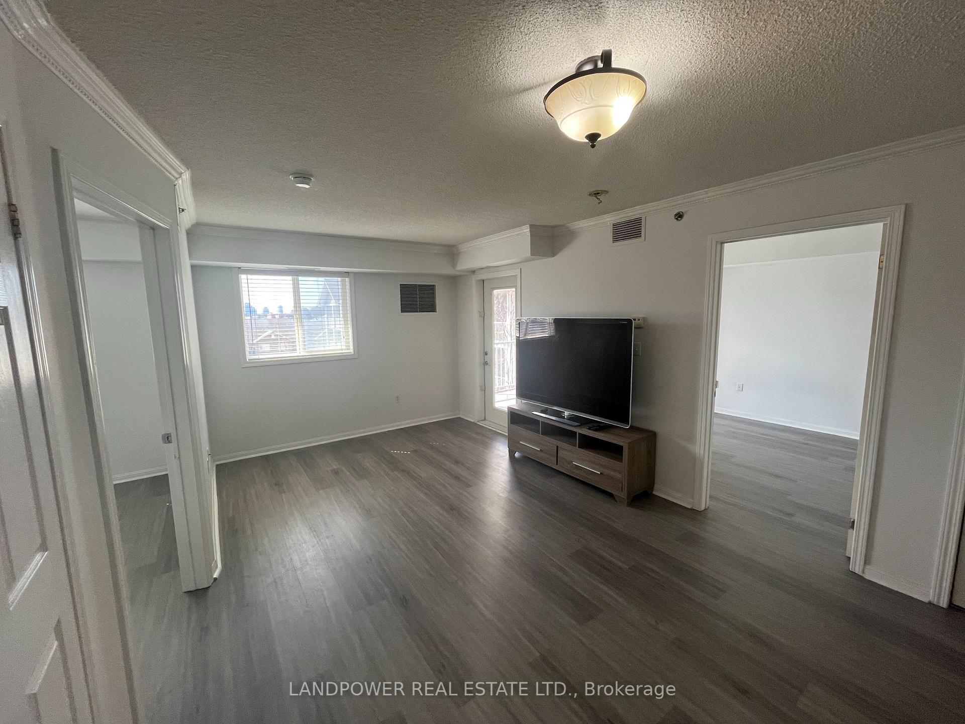 3 Bedrooms Condo at 5235 Finch, Toronto For sale