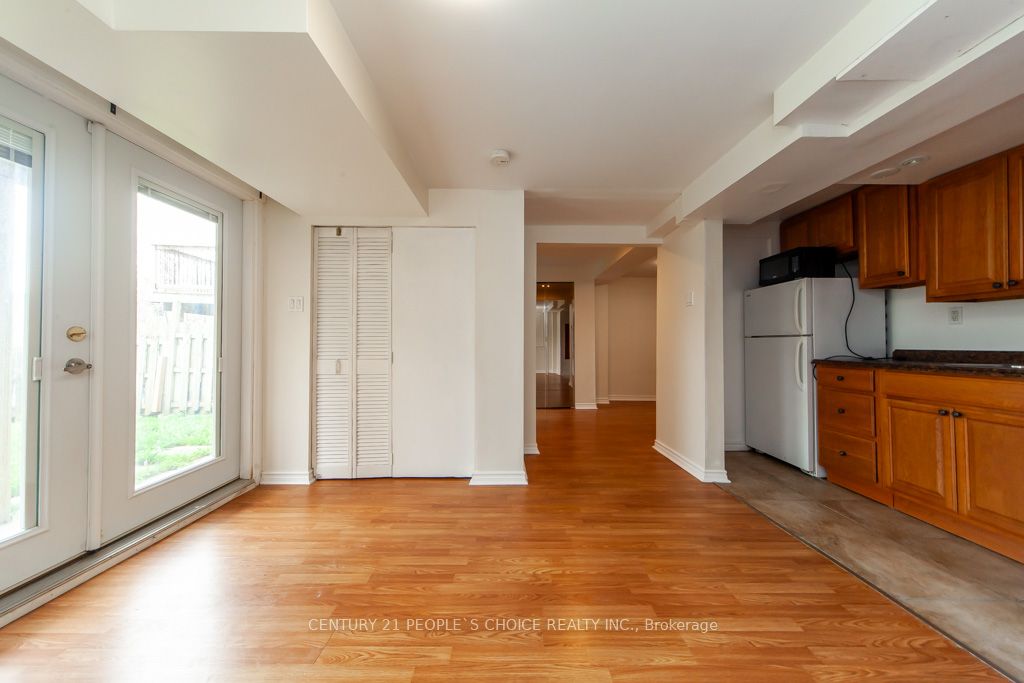35 Fernbank Place