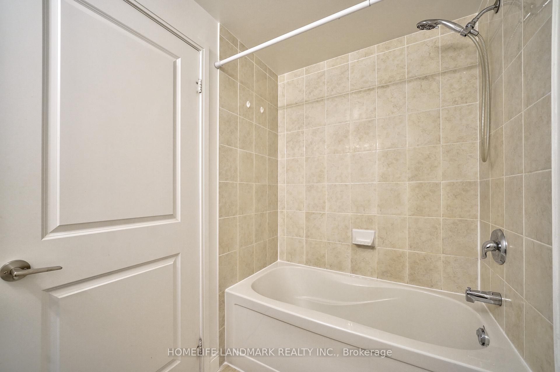 1 Bedroom Condo at 60 Absolute,  Mississauga For sale
