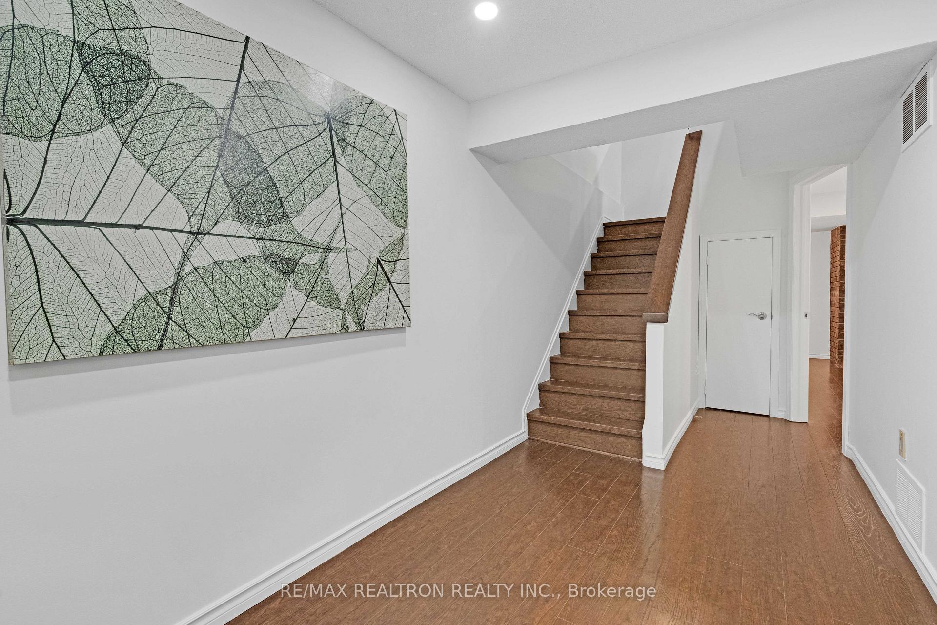 4 Bedrooms Condo at 296 Torresdale,  Toronto For sale
