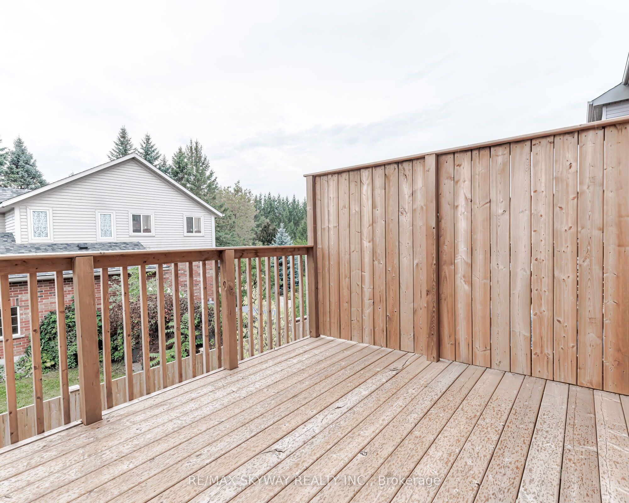 311 Woolwich Street, #5