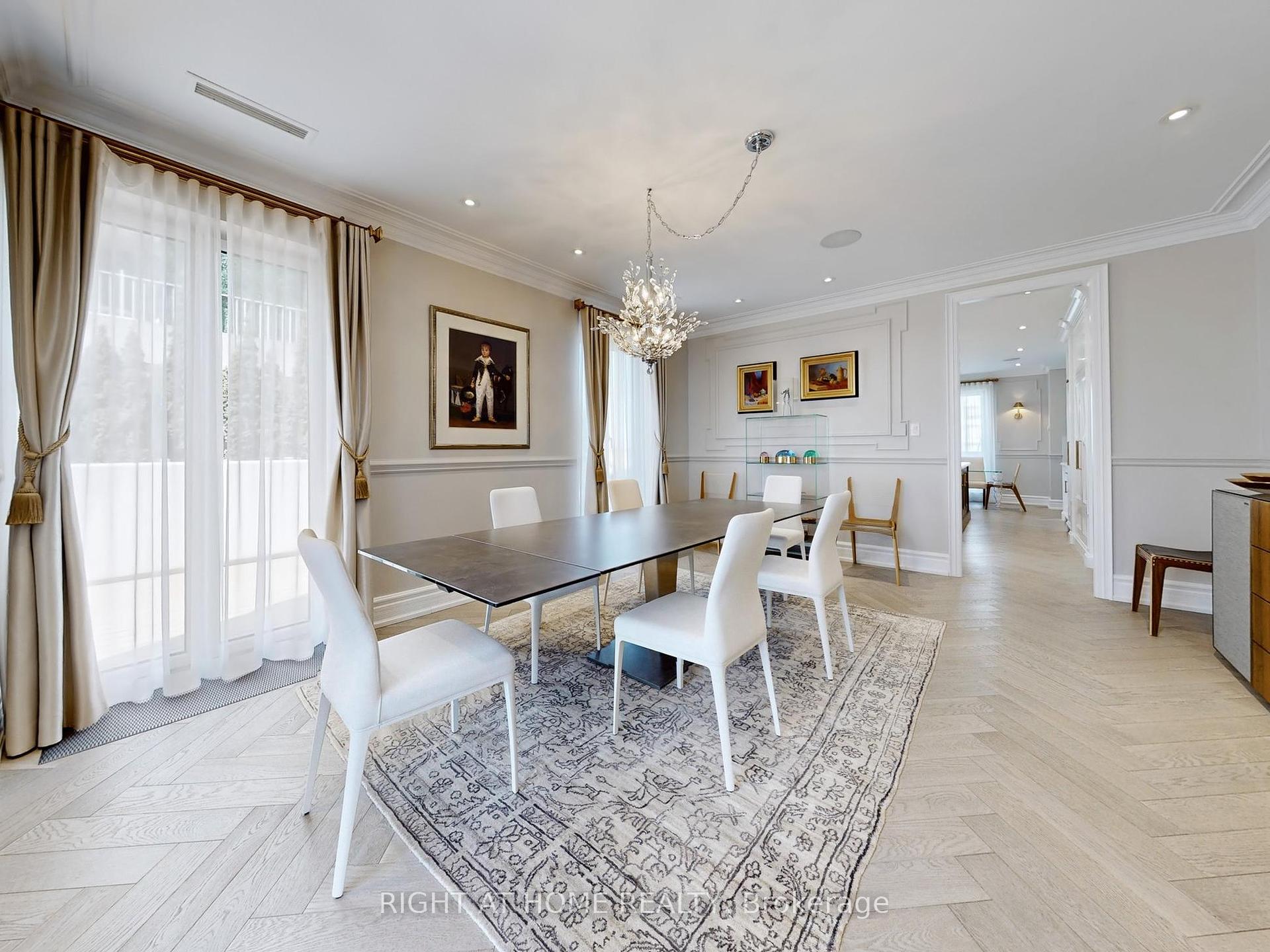 2 Bedrooms Condo at 2287 Lake Shore, Toronto For sale