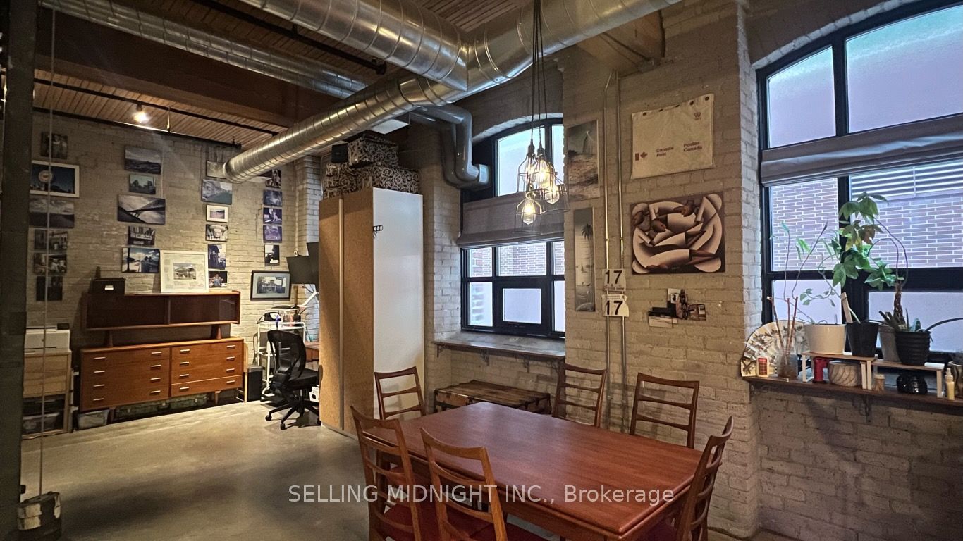 68 Broadview Avenue, #112