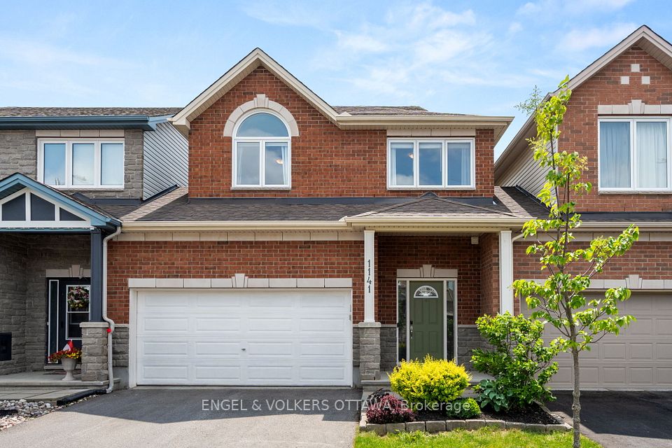 1141 Northgraves