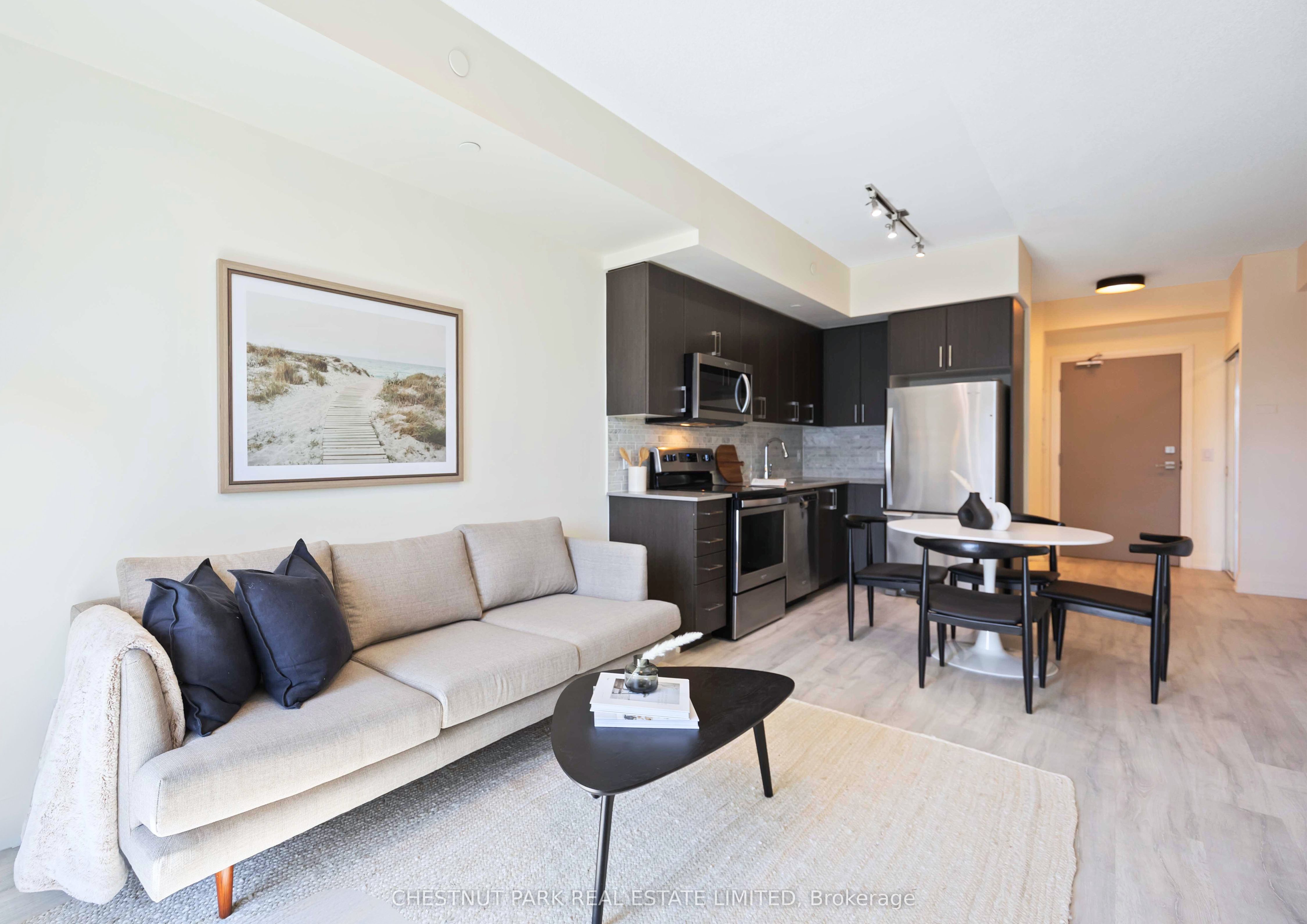 591 Sheppard Avenue E, #1016