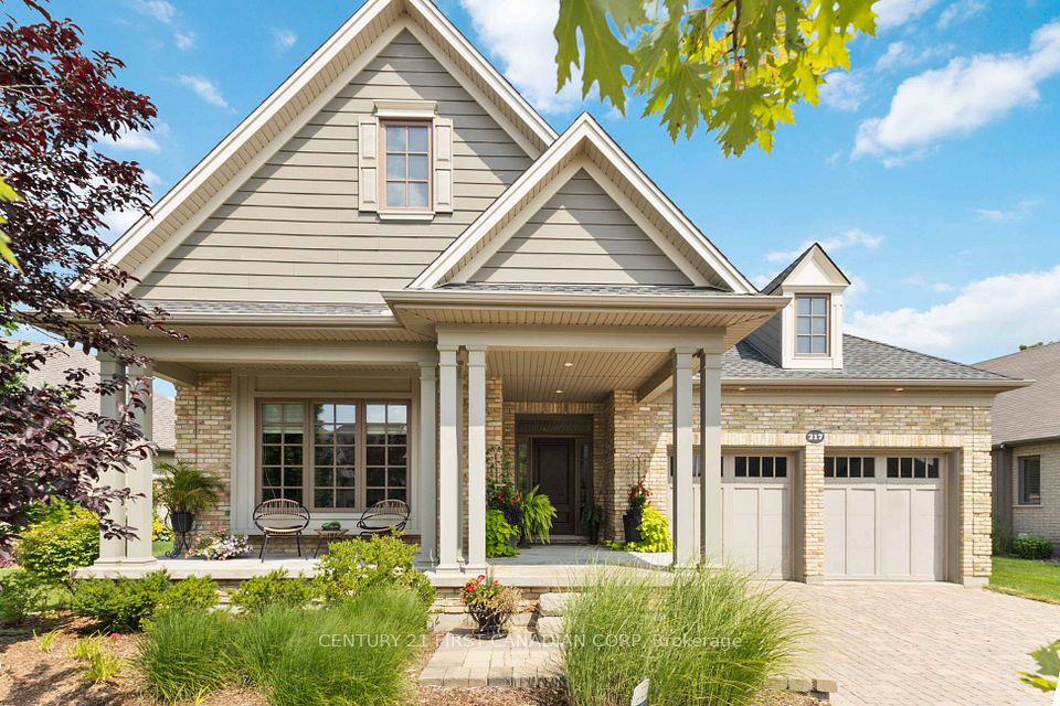 217 Delacourt