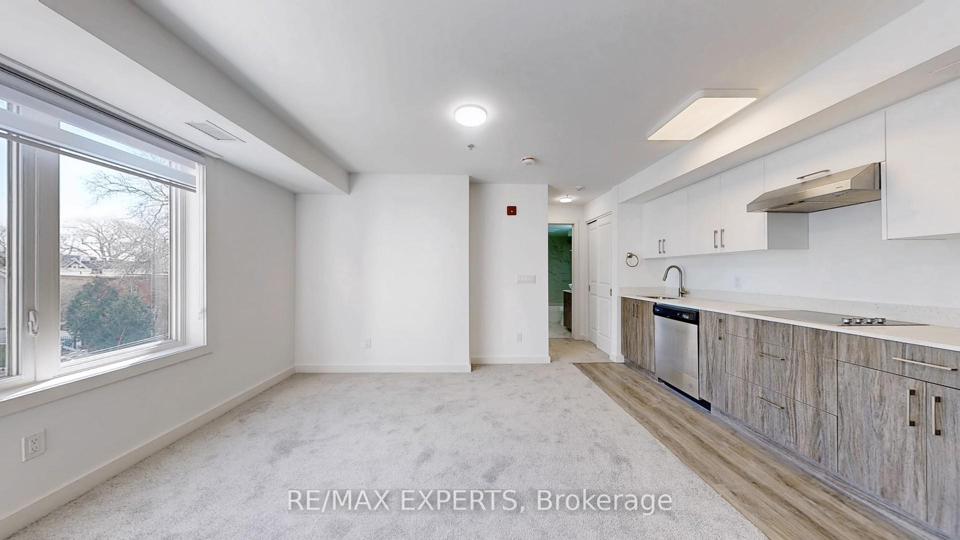 1 Bedroom Condo at 45 Connaught, Toronto For sale