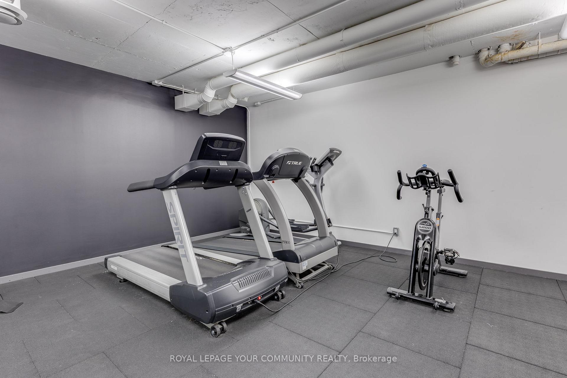 1 Bedroom Condo at 650 King, Toronto For sale