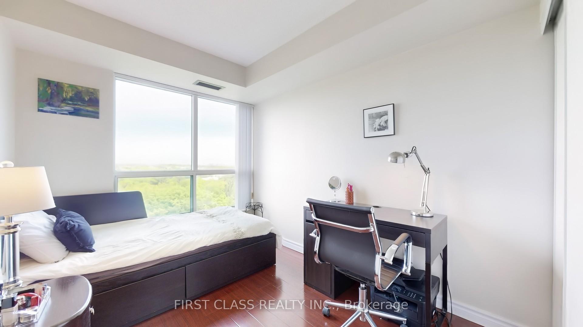 2 Bedrooms Condo at 2585 Erin Centre, Mississauga For sale