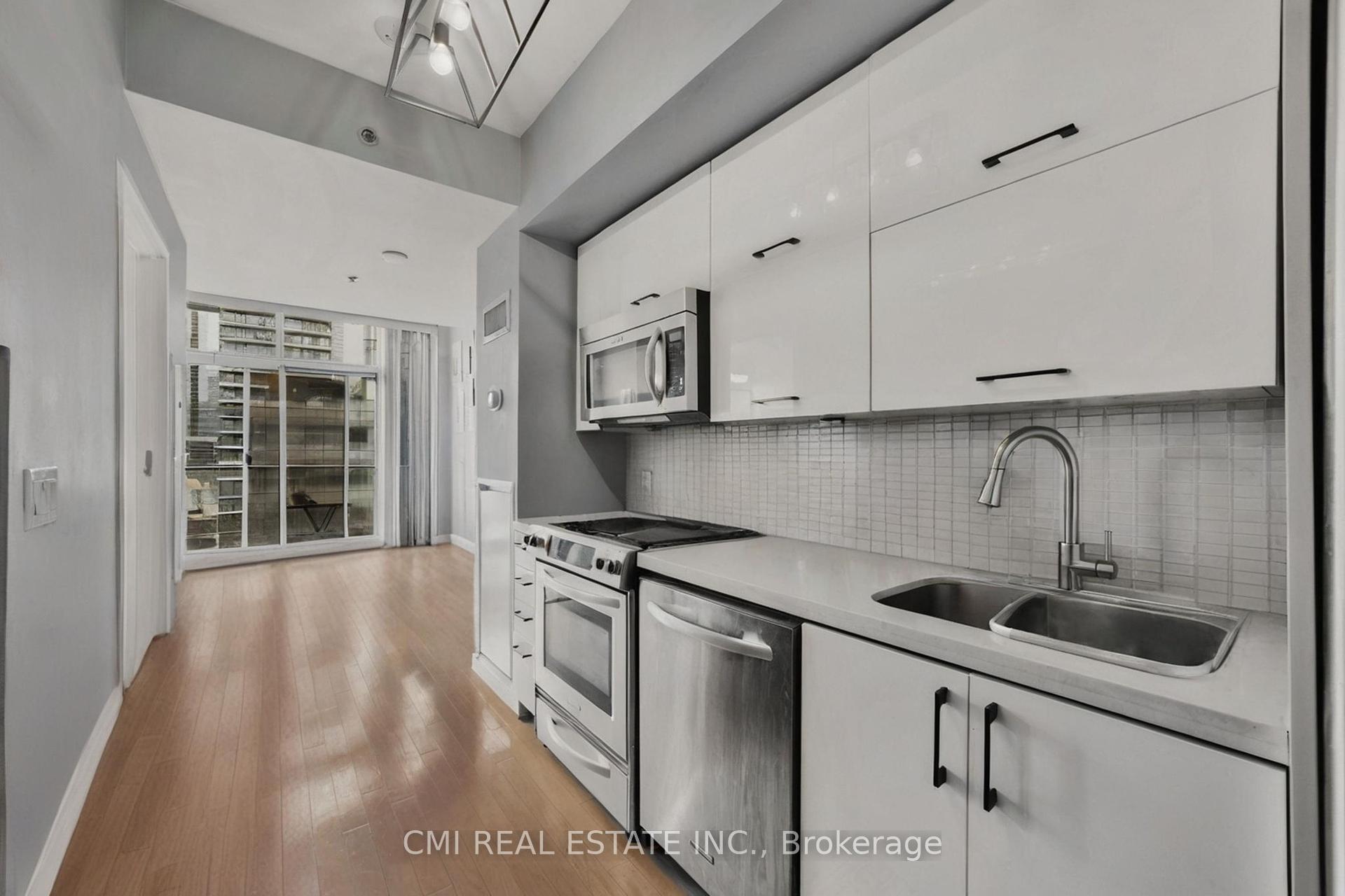 1 Bedroom Condo at 21 Nelson, Toronto For sale