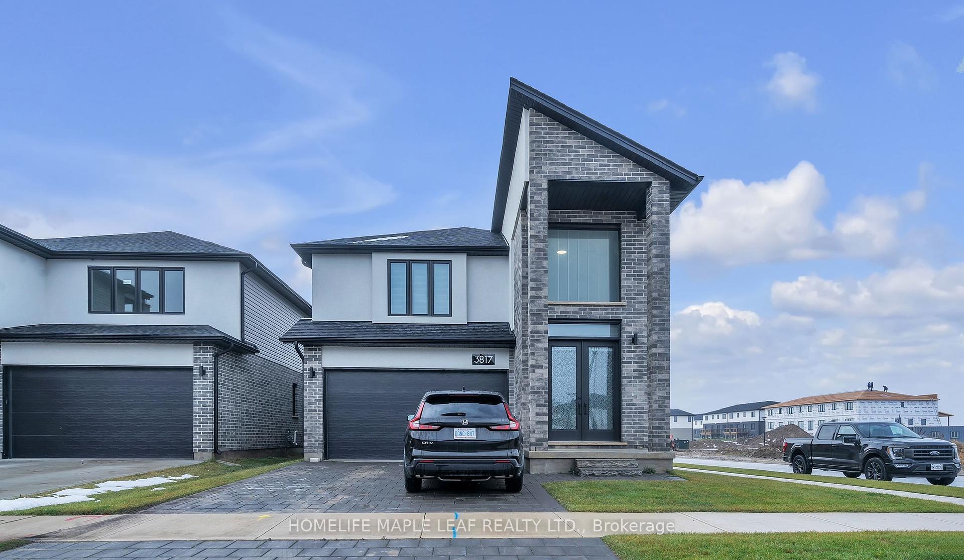 3817 Ayrshire Avenue, London, ON N6P 1H5