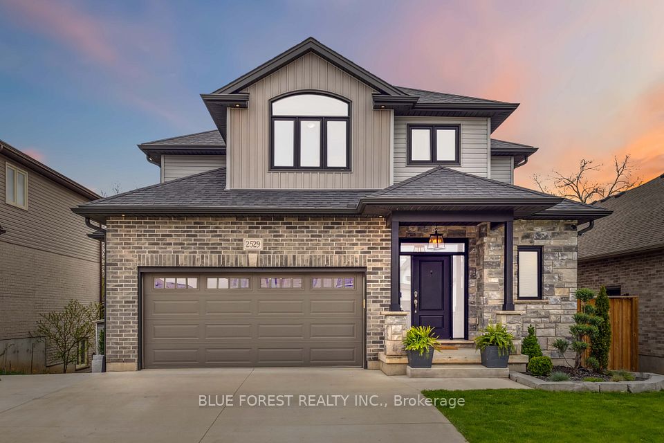 2529 Seven Oaks