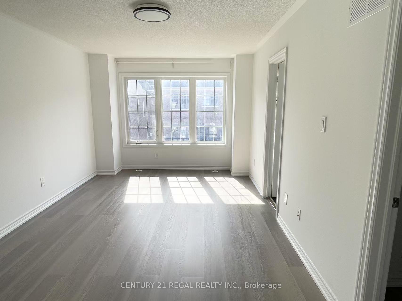 29 Rougeview Park Crescent, Markham, ON L6E 0S7
