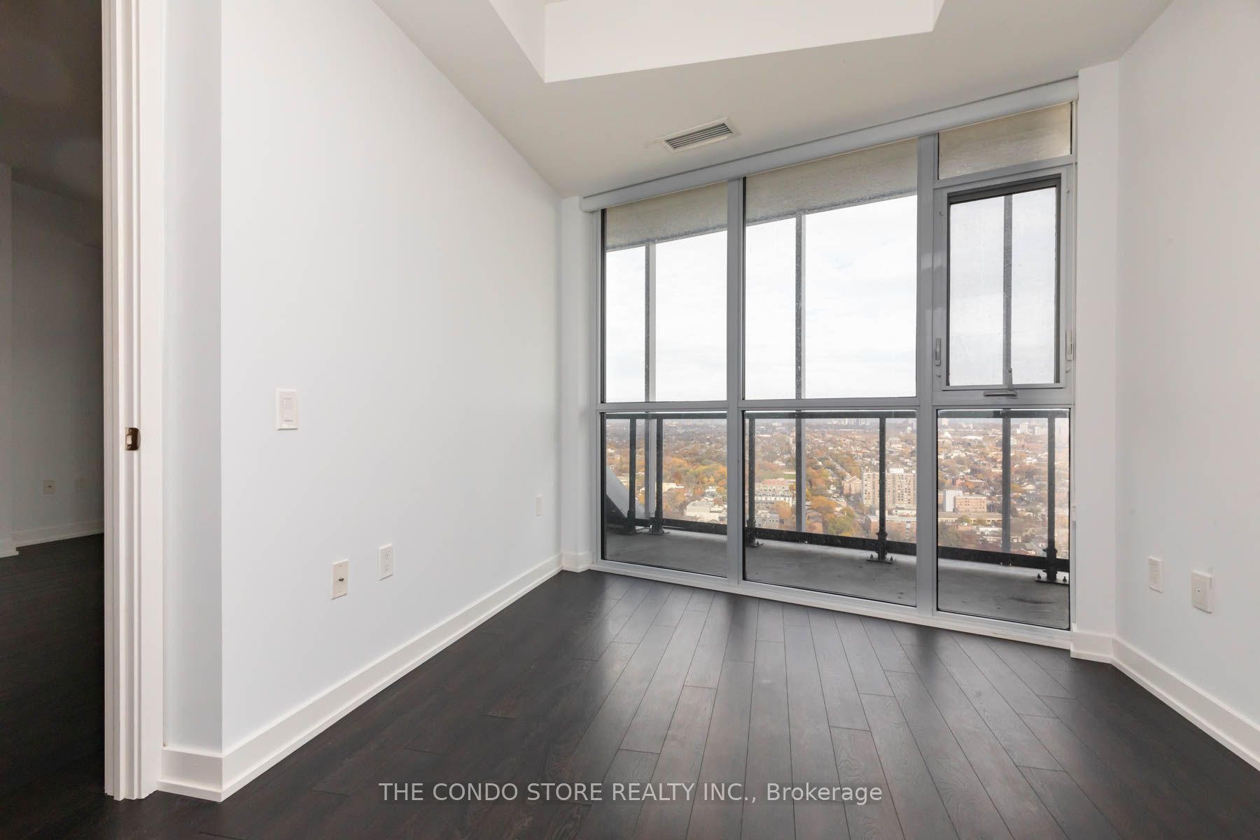 50 Ordnance Street, #2507