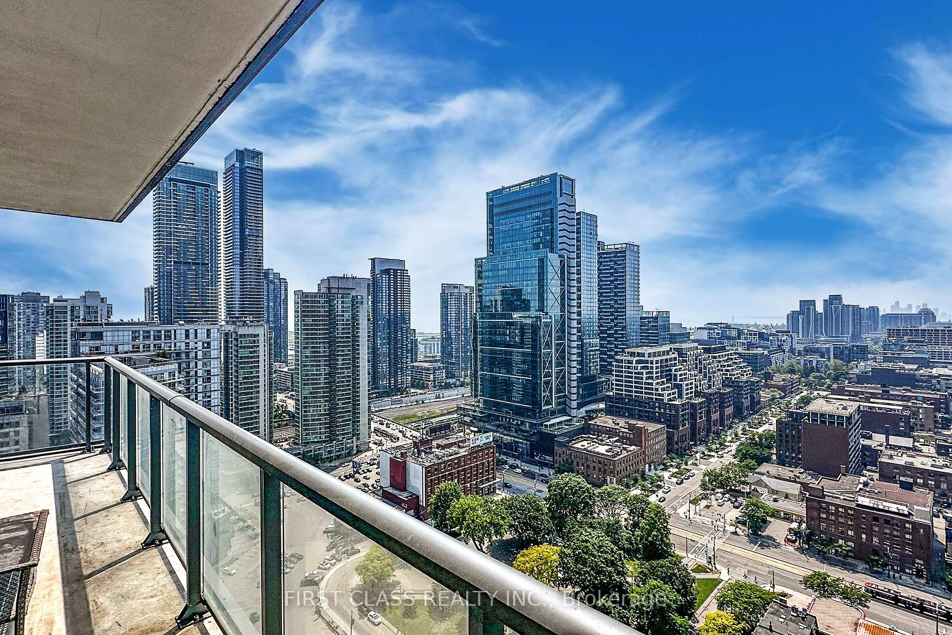 3 Bedrooms Condo at 88 Blue Jays, Toronto For sale