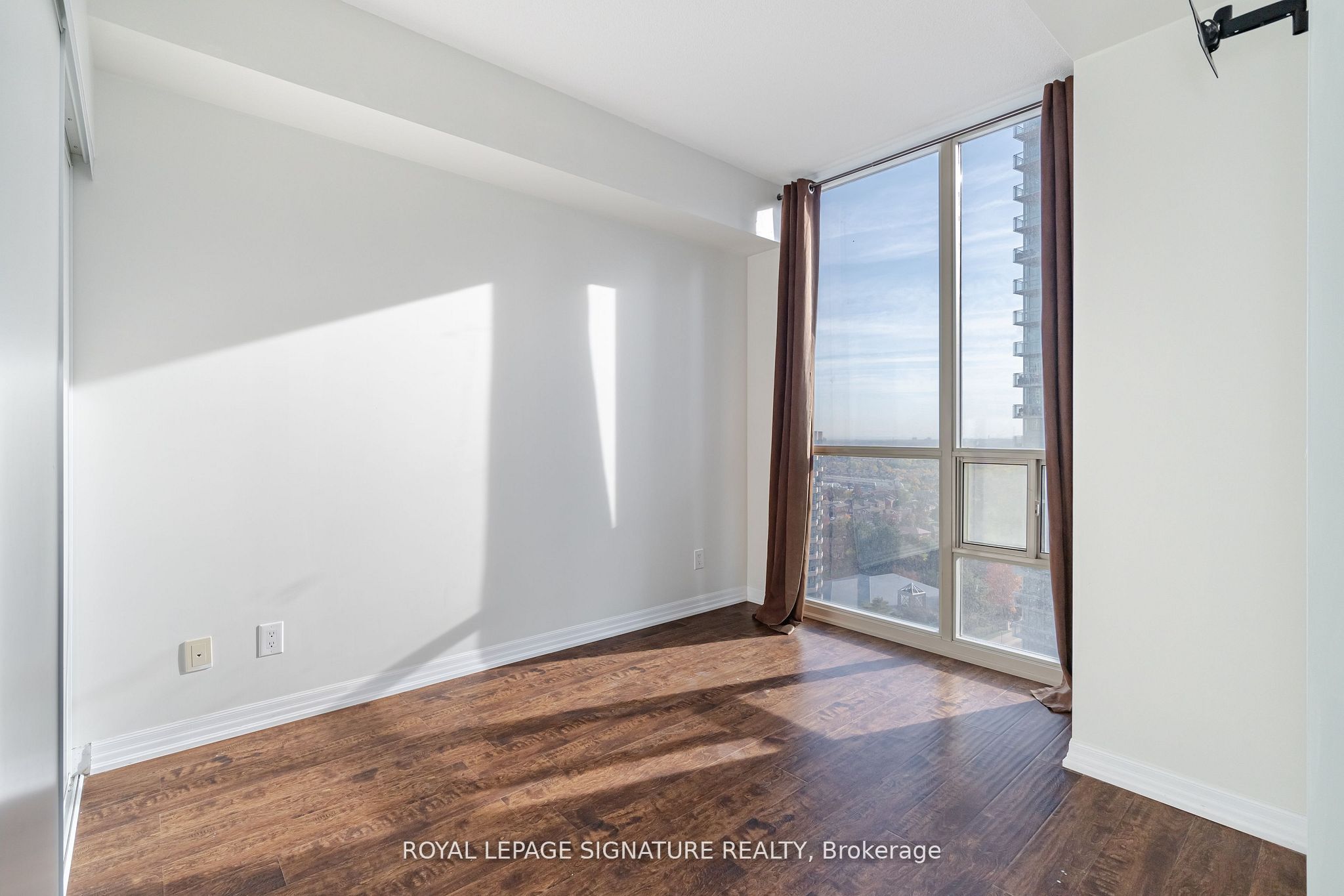223 Webb Drive, #1509