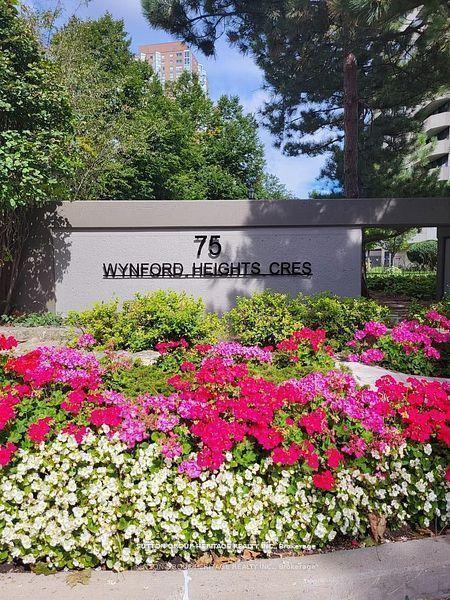2 Bedrooms Condo at 75 Wynford Heights, Toronto For sale