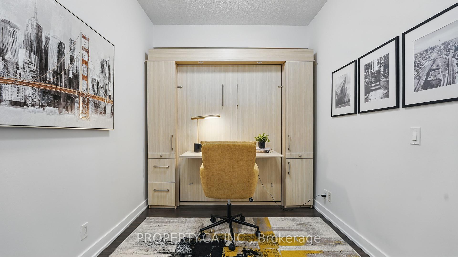 2 Bedrooms Condo at 2220 Lakeshore,  Toronto For sale